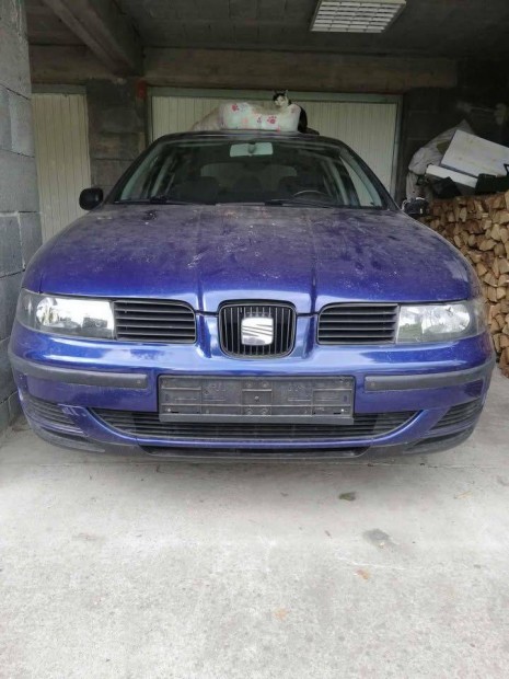 2002-es seat leon 1.6 16v összes alkatrésze eladó Bontás