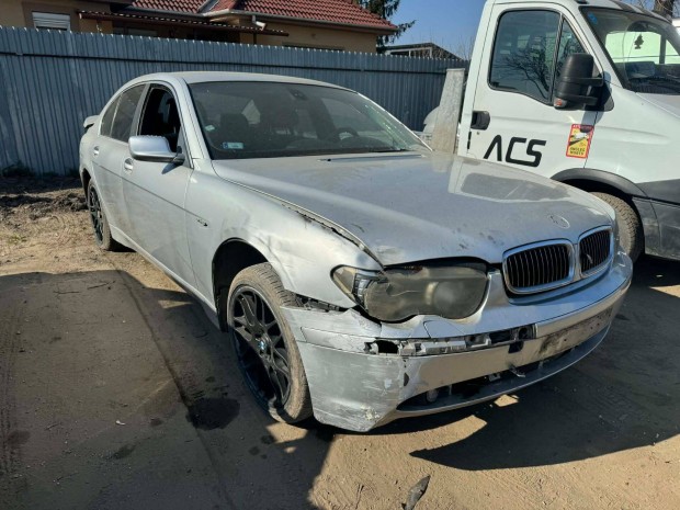 2003 BMW 730D bontott alkatr�szek