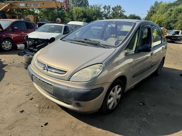2003 Citroen Xsara Picasso 1.6 -Nfv- bontott alkatrszek