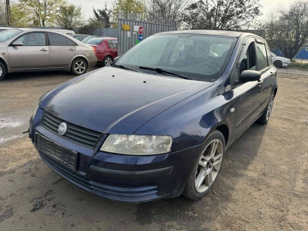 2003 Fiat Stilo 1.6 -182B- bontott alkatrszek