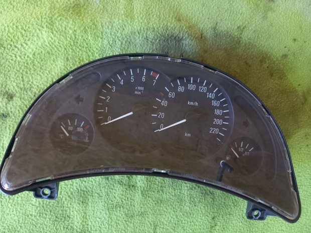 2003 Opel Corsa "C" racsoport