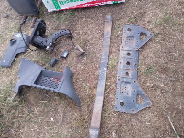 2004-es Iveco daily blcs als lemez