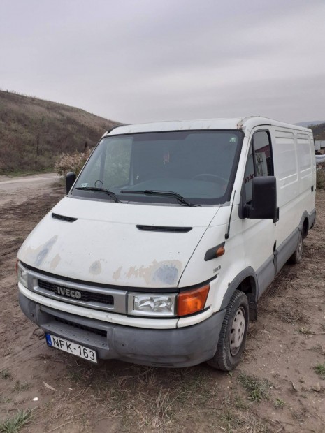 2005-es Iveco daily vlt elad