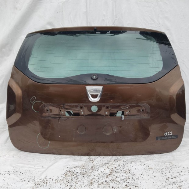 200667 Dacia Duster 2010-2017 csomagtérajtó, a képen látható