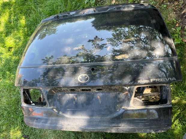 2006-os Toyota Previa csomagtér ajtó
