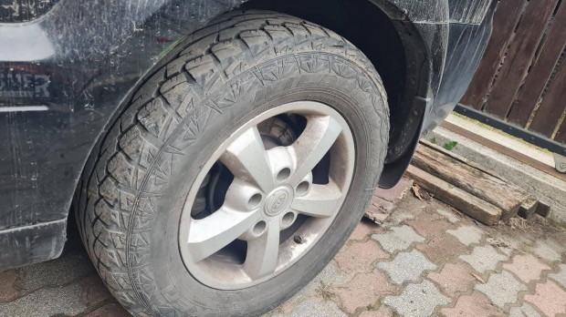 2007 Kia Sorento alufelni elad