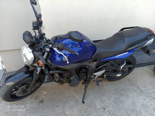 2007-es Yamaha Fz6s eladó/csere is.