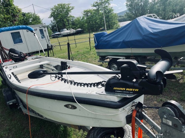 2008 Laguna haj, horgsz csnak evinrude 30/20le injektoros motorral
