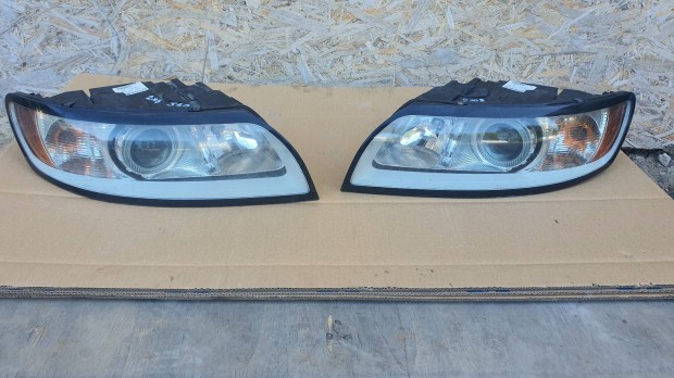 2008 Volvo S40 első fényszóró 25.06.30.A.E.21p