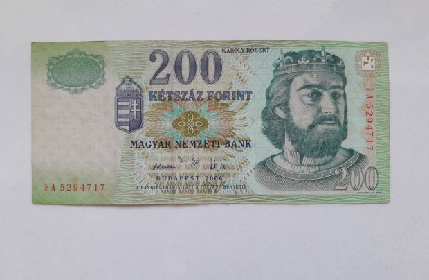 200 Forint paprpnz
