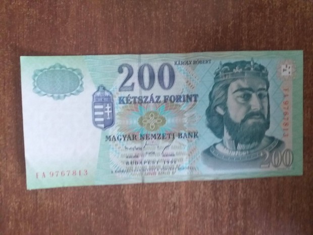 200 forintos bankjegy