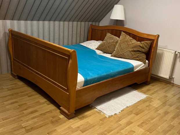 200 x 180 cm tömör tölgyfa ágy IKEA szabvány ágybetét