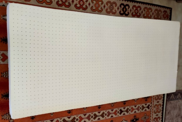 200 x 89 x 19 cm-es új szivacsmatrac