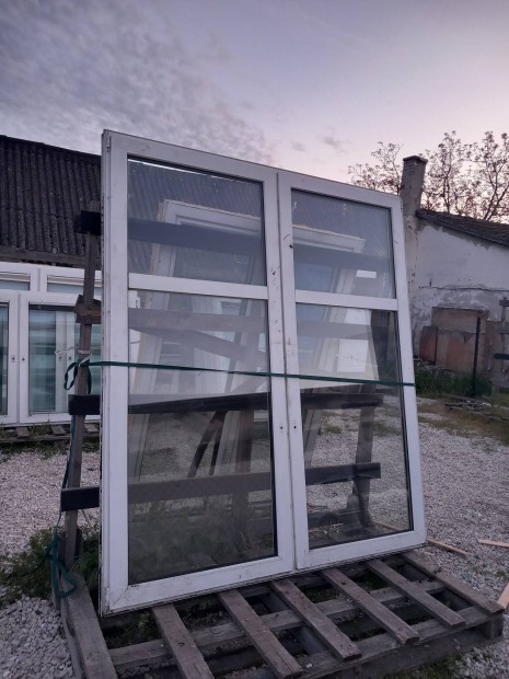 200x225 cm buk-nyl manyag teraszajt