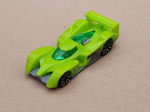 2010 Hotwheels kisaut