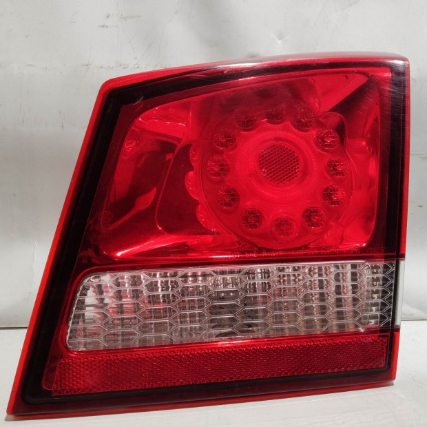 201129 Fiat Freemont 2011-2015 jobb hátsó belső lámpa 68078516AD
