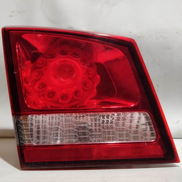 201131 Fiat Freemont 2011-2015 bal hátsó belső lámpa 68078517AE