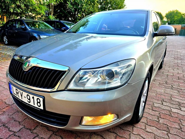 2011 Magyarországi Octavia 1.2 TSI 6s váltós, Szalon Állapot!
