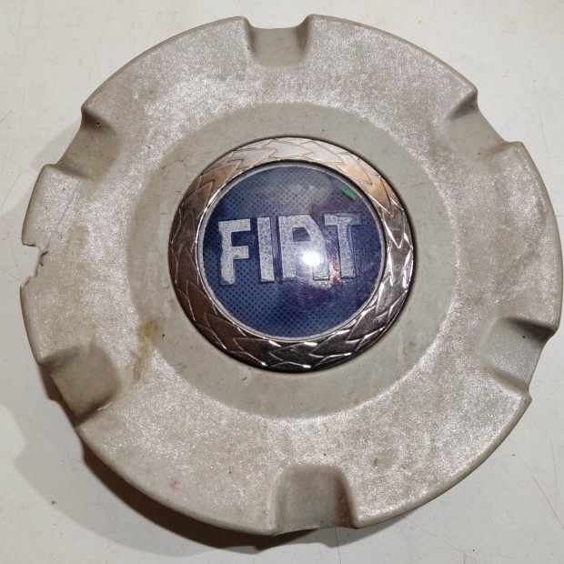 201201 Fiat Stilo 2001-2007 Felni közép kupak, a képen látható