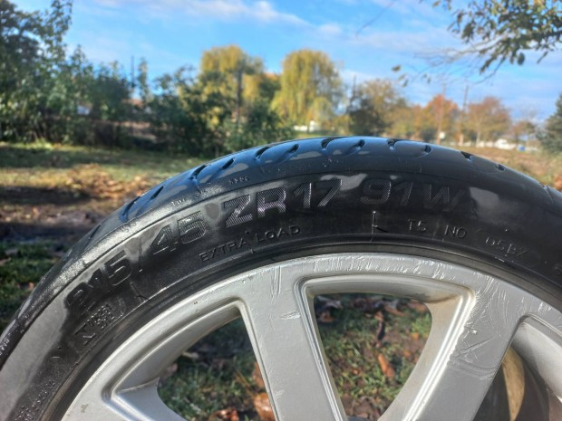 2012 Audi S-Line R17  Felni+Gumi