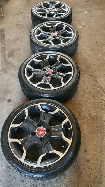 2012 Citroen D3 alufelni szett 24.10.14 205/45R17 7j
