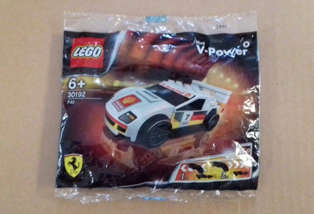 2012-es bontatlan LEGO Racers 30192 Ferrari F40 Speed Champions hasonl