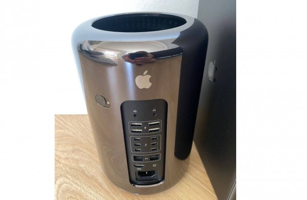 2013 Late Apple Mac Pro 6.1 3,7Ghz Intel Xeon E5