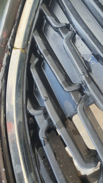 2013 Opel J Astra első lökháritó kompletten