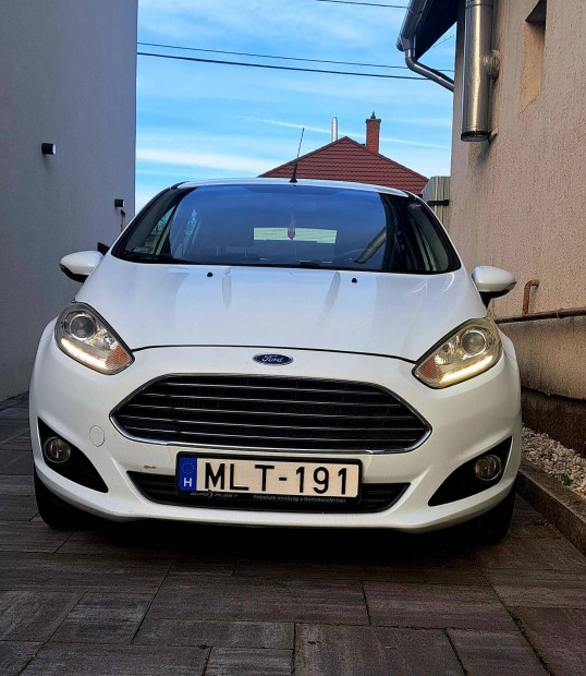 2013-as Ford fiesta 1.0 ecoboost 100ler
