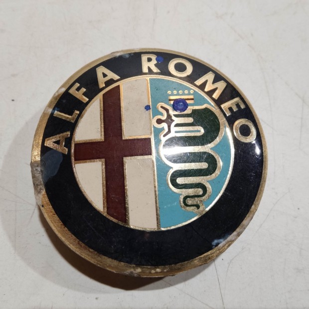 201435 Alfa Romeo 147, 156, 166, Gt felni közép kupak, átmérő 50 mm,