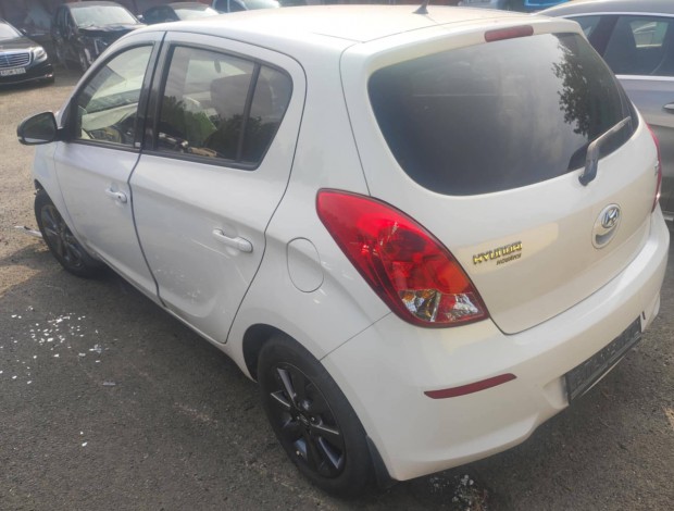 2014 Hyundai I20 1.2 benzin, manuális - Bontás - Őrbottyán