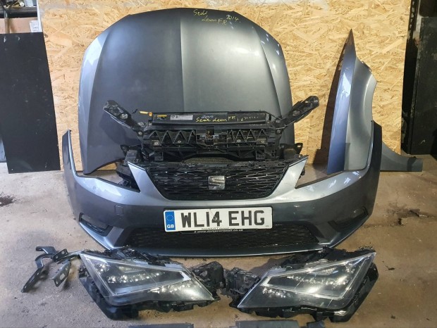2014 Seat Leon Fr 1.6 Dízel 25.03.11 első lökháritó karosszéria elem