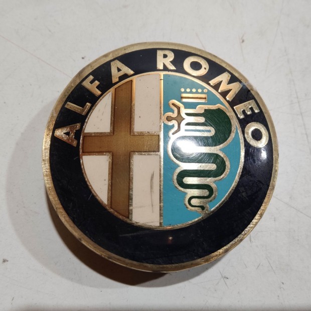 201564 Alfa Romeo 147, 156, 166, Gt felni közép kupak, átmérő 50 mm,