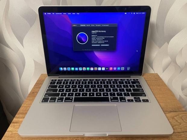 2015 Macbook Pro 13" Retina, szp llapotban