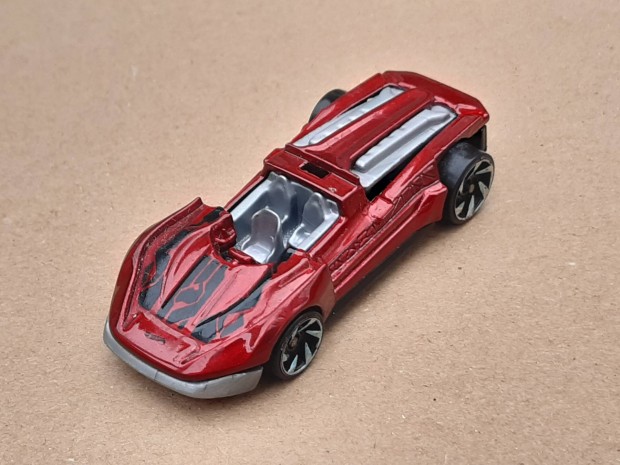 2016 El Viento Hotwheels kisaut