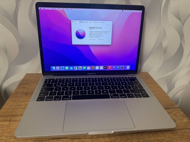 2016 Macbook Pro Retina 13" 256 GB, Magyar billentyzet