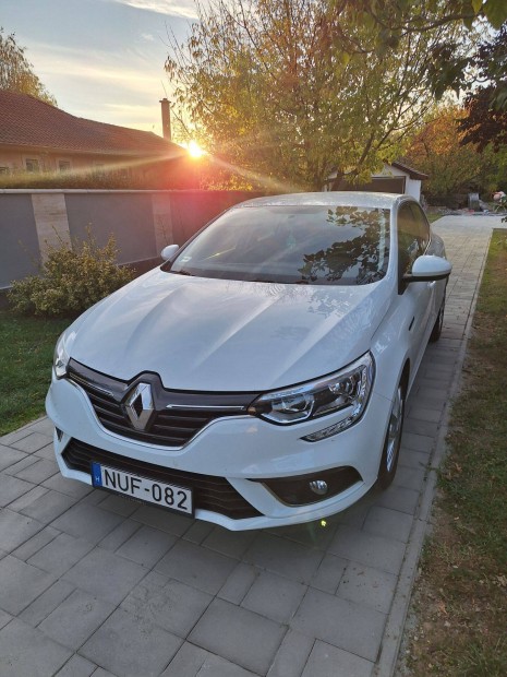 2016 Renault Megane 1.6 SCE LED, Navi, Tolatkamera