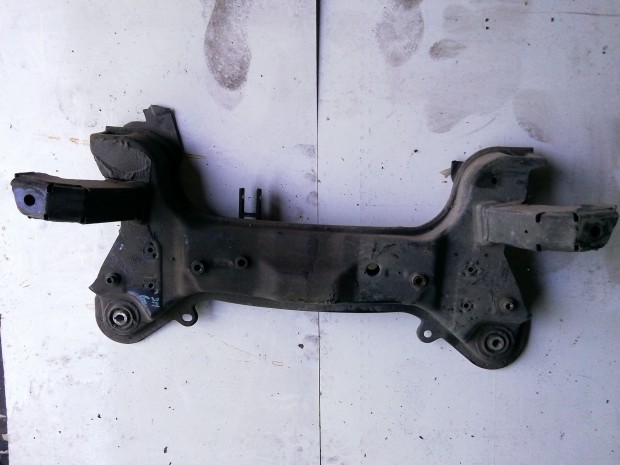 201786 Fiat Stilo Benzines bölcső 10 mm-s lengőkar csavar