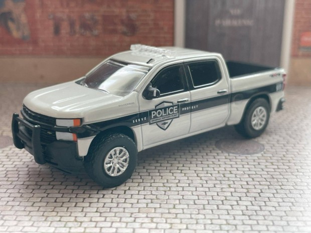 2019 Chevrolet Silverado modell aut - Greenlight 1:64 mret