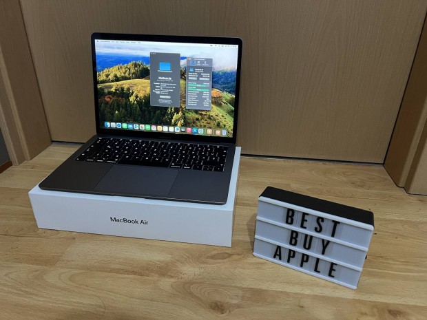 2019 Retina Macbook Air 13 / i5 / 8GB / 128GB SSD / Magyar / 96% Aksi