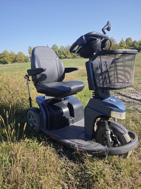 2020 Elite moped aut 