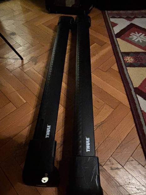 2021 Land Rover Defender Thule keresztl�cek