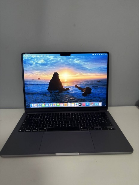 2022 Macbook Air 13 inch M2