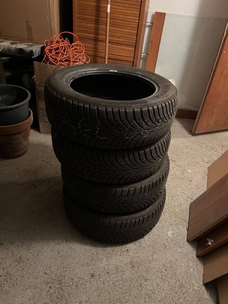 2023-as Continental Winter Contact TS 870 205/55 R16 R 16 jszer tli