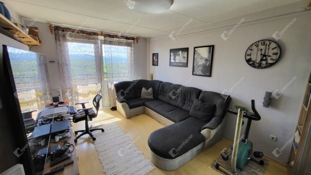 2023-ban felújított 3 szobás panorámás lakás, Avas III. ütemben eladó!