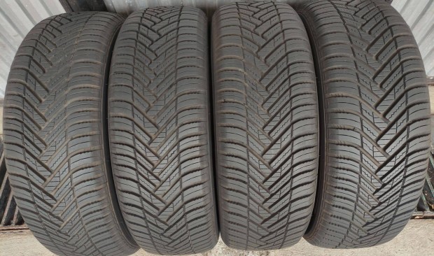 2024es demo új Hankook 195/65 R15 195/65r15 négyévszakos gumi olcsón!