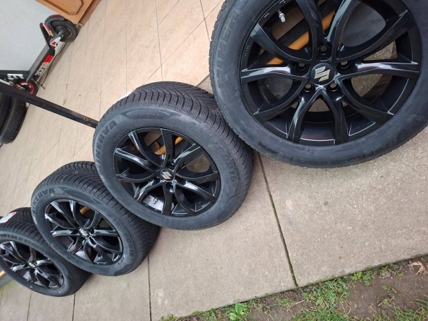 2025 Suzuki S-Cross tlikerk alufelni Tpms 215/60r16 Minerva tligumi