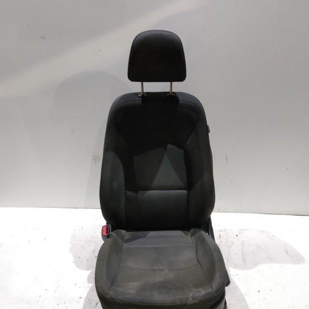 203874 Chevrolet Cruze 2008-2012 bal első ülés, a képen látható