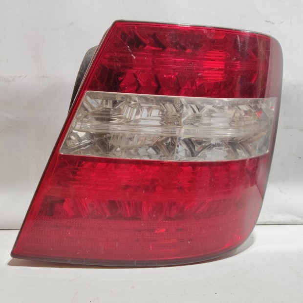 204136 Fiat Stilo 2001-2003 5 ajtós jobb hátsó lámpa, izzófoglalat