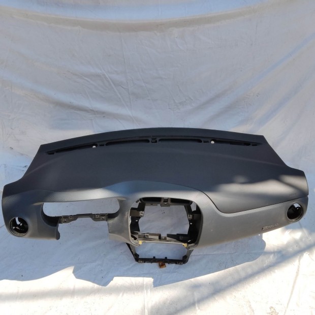 204353 Fiat Bravo 2007-2014 műszerfal párna 735448648